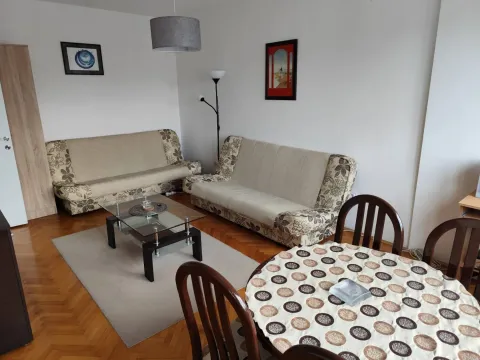 Rent, studio apartment, 29m², Preko Morače, Podgorica - image 4