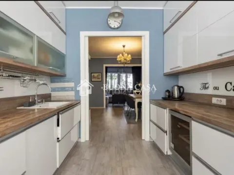 Prodaja, trosoban stan, 80m², Skadarlija, Beograd - image 4