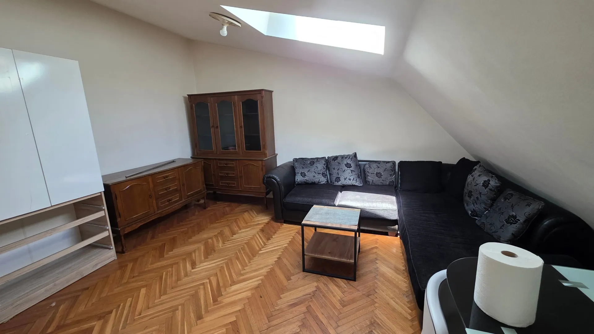 Rent, studio apartment, 25m², Stara Varoš, Podgorica