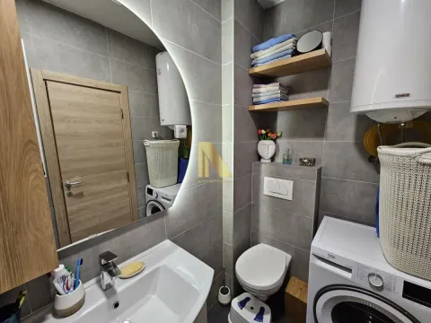 Sale, three bedroom apartment, 56m², Bulevar patrijarha Pavla, Novi Sad Sve Podlokacije - image 8