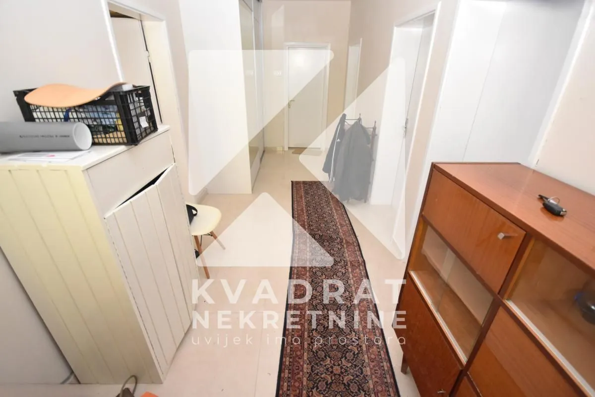 Prodaja, kuća, 126m², Murtovina, Podgorica