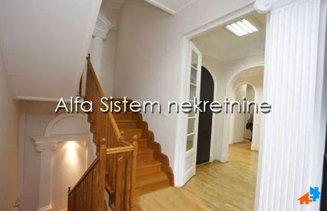 Izdavanje, kuća, 550m², Autokomanda, Voždovac Sve Podlokacije