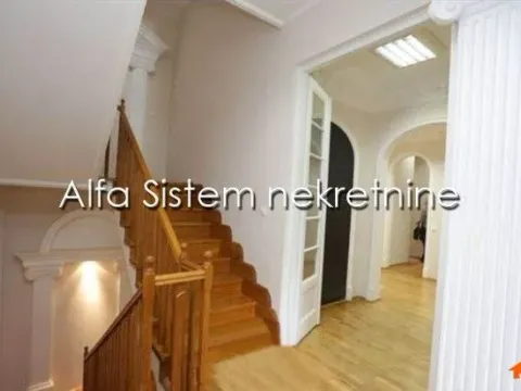 Rent, house, 550m², Autokomanda, Voždovac Sve Podlokacije - image 11