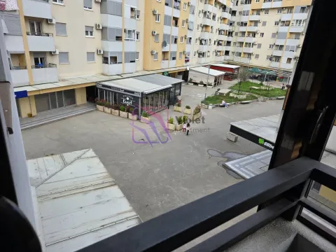 Izdavanje, dvosoban stan, 70m², Stari Aerodrom, Podgorica - image 1