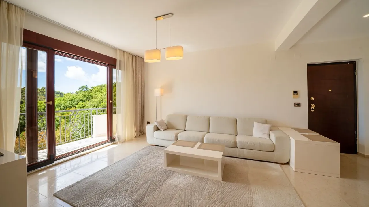 Sale, three bedroom apartment, 86m², Petrovac, Budva