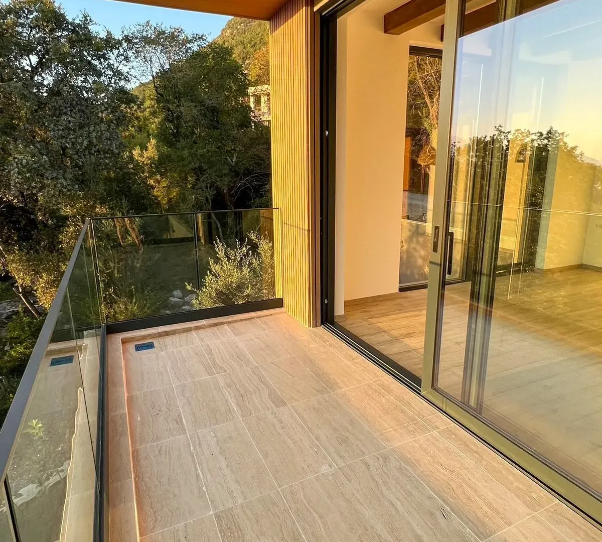 Prodaja, kuća, 317m², Tivat, Crna Gora