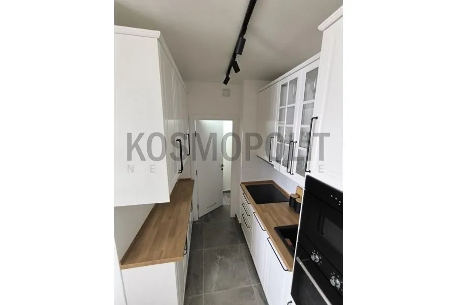 Prodaja, trosoban stan, 67m², Vidikovački venac, Rakovica