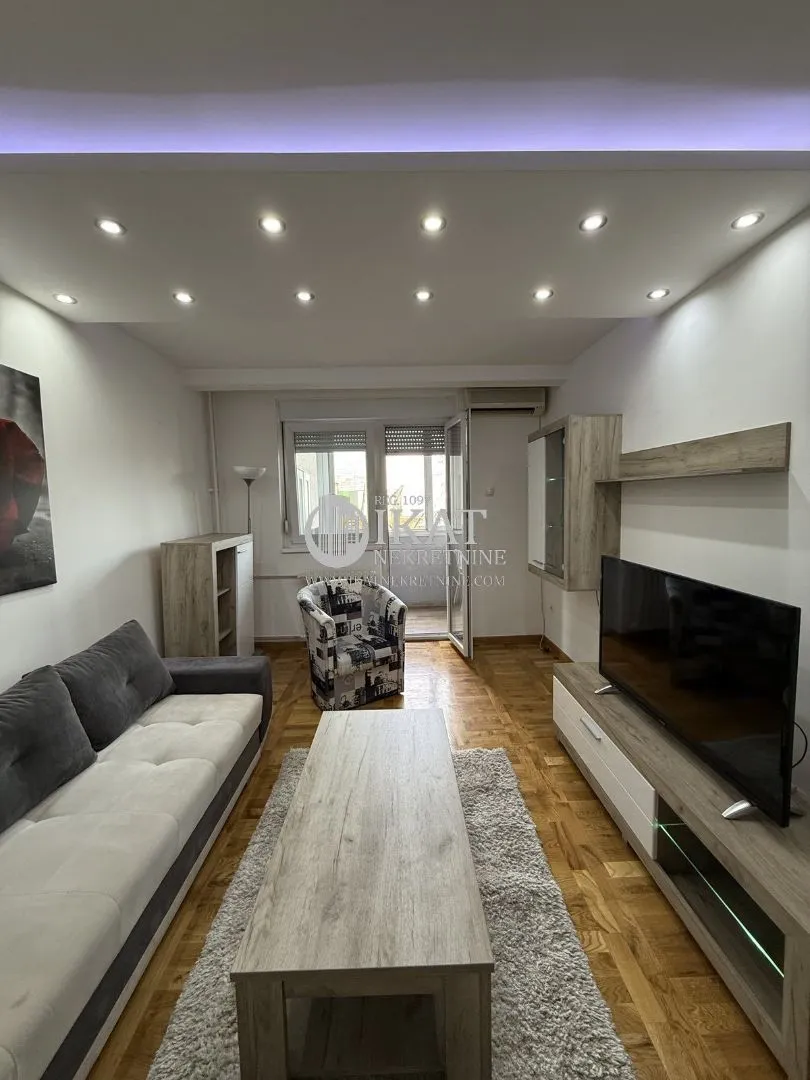 Rent, two bedroom apartment, 38m², Denkova Basta, Zvezdara Sve Podlokacije