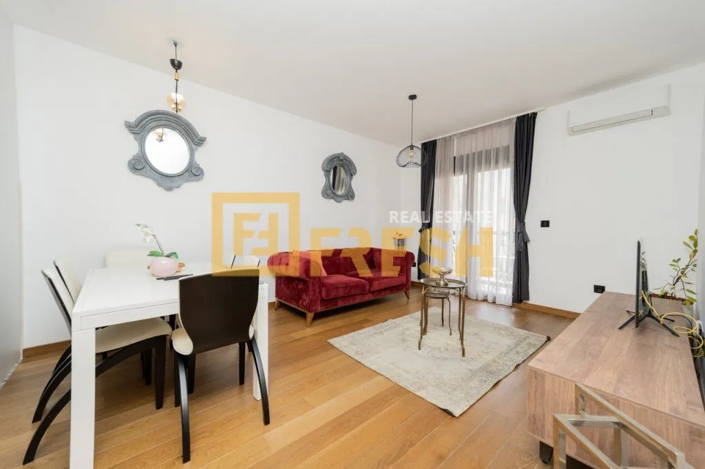 Prodaja, dvosoban stan, 70m², Ljubović, Podgorica