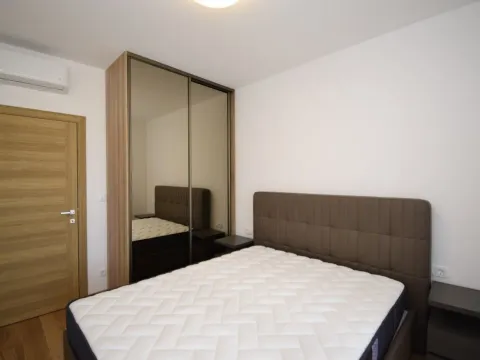 Rent, apartment, 71m², New City, Podgorica - image 8