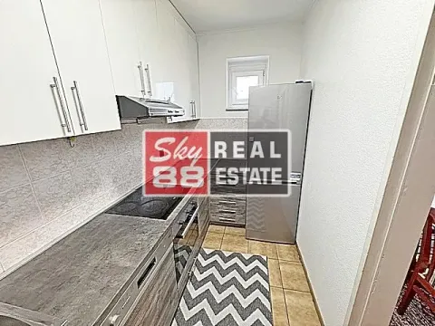 Izdavanje, četvorosoban stan, 115m², Savski Venac, Beograd - image 6