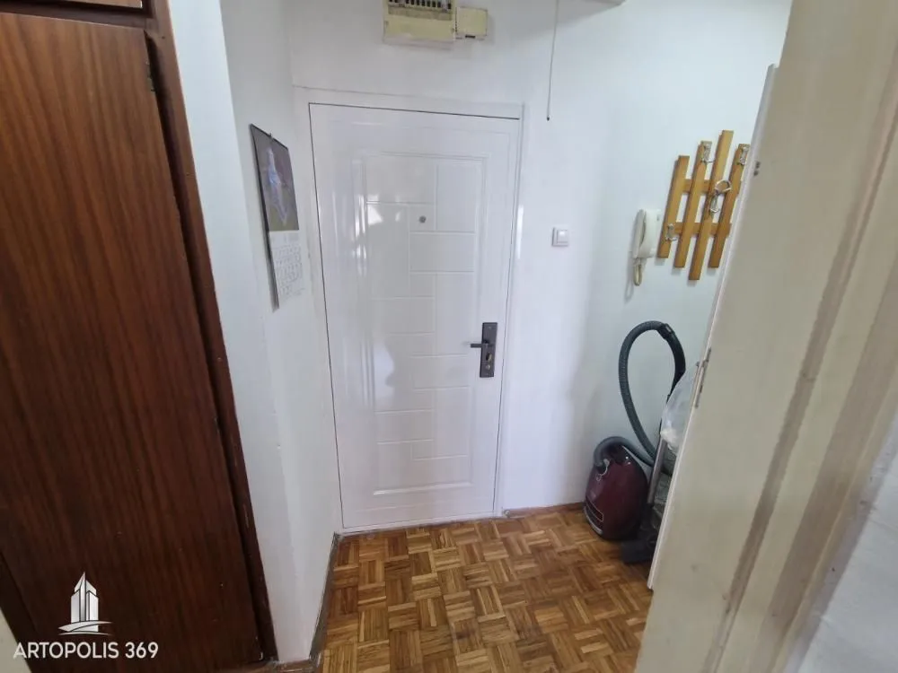 Prodaja, jednosoban stan, 50m², Novi Beograd Blok 23, Novi Beograd Sve Podlokacije