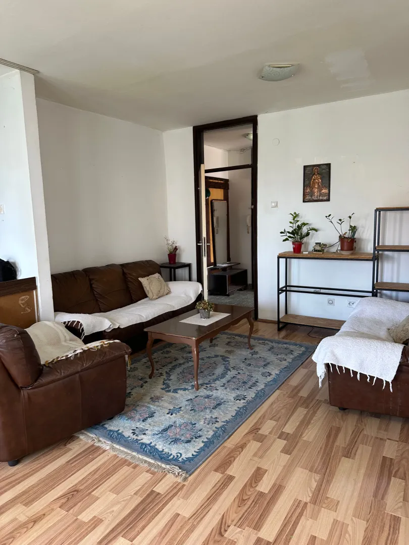 Prodaja, trosoban stan, 84m², Centar, Bar