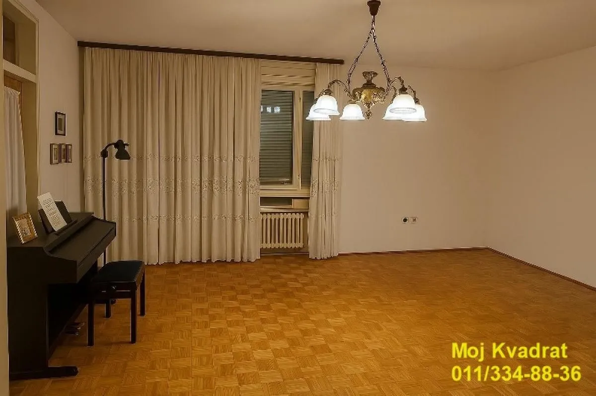 Sale, four bedroom apartment, 73m², Vračar Sve Podlokacije, Beograd