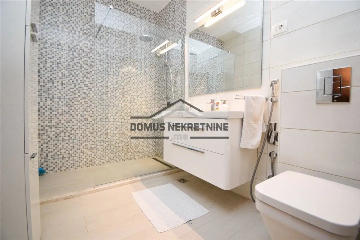 Rent, two bedroom apartment, 90m², Preko Morače, Podgorica