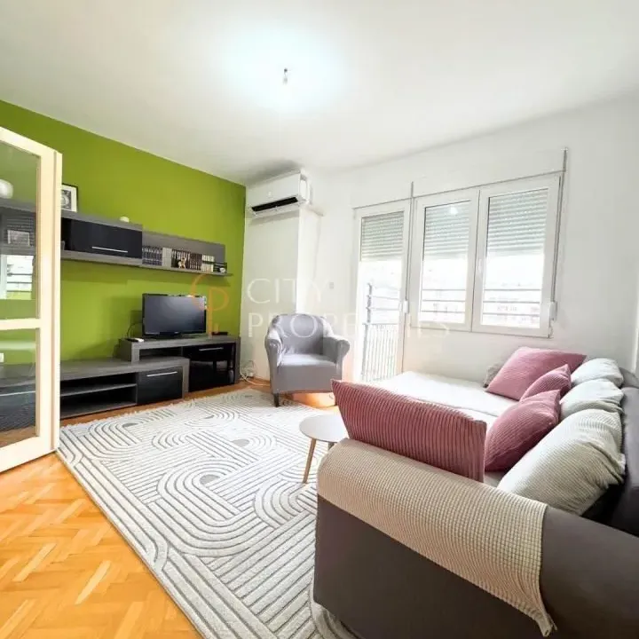 Izdavanje, stan, 65m², Preko Morače, Podgorica