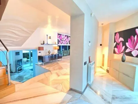 Sale, house, 400m², Denkova Basta, Zvezdara Sve Podlokacije - image 6