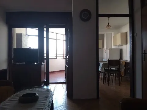 Prodaja, jednosoban stan, 56m², Blok 6, Podgorica - image 3