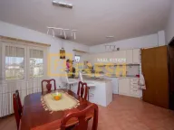 Prodaja, kuća, 350m², Tološi, Podgorica - image 10