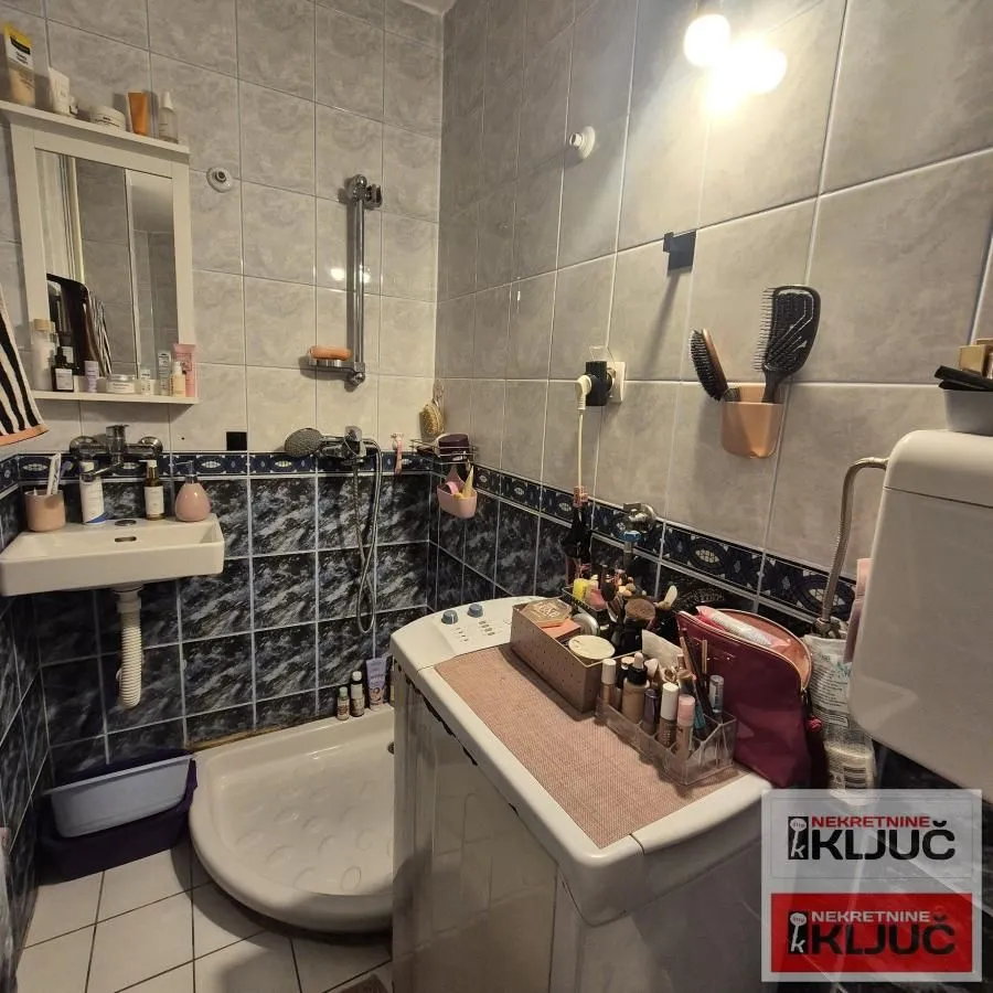 Prodaja, garsonjera, 24m², Novo naselje, Novi Sad