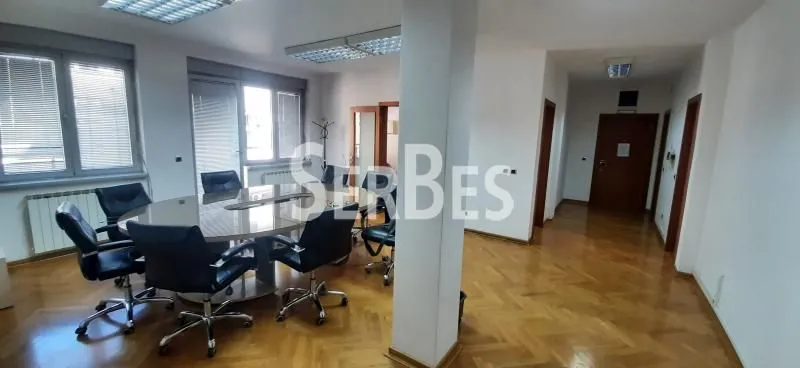 Rent, office space, 117m², Spens, Novi Sad Sve Podlokacije