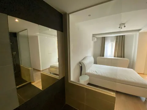 Rent, one bedroom apartment, 70m², City Kvart, Podgorica - image 9