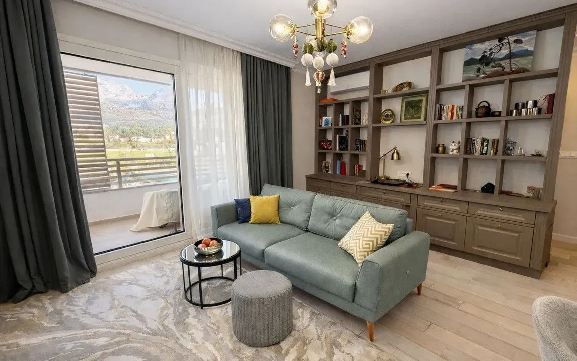 Prodaja, jednosoban stan, 60m², Njivice, Herceg Novi