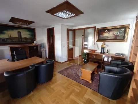 Rent, office space, 150m², Stara Varoš, Podgorica - image 7