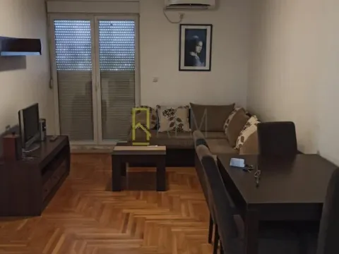 Prodaja, jednosoban stan, 44m², Tuški Put, Podgorica - image 2