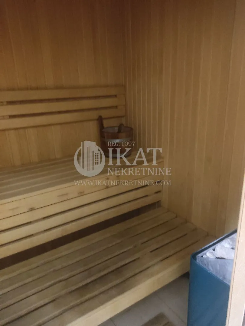Rent, four bedroom apartment, 150m², Vukov Spomenik, Zvezdara Sve Podlokacije