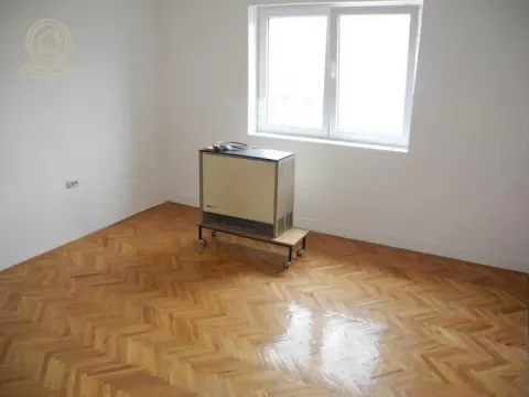 Sale, two bedroom apartment, 60m², Medijana, Niš - image 4