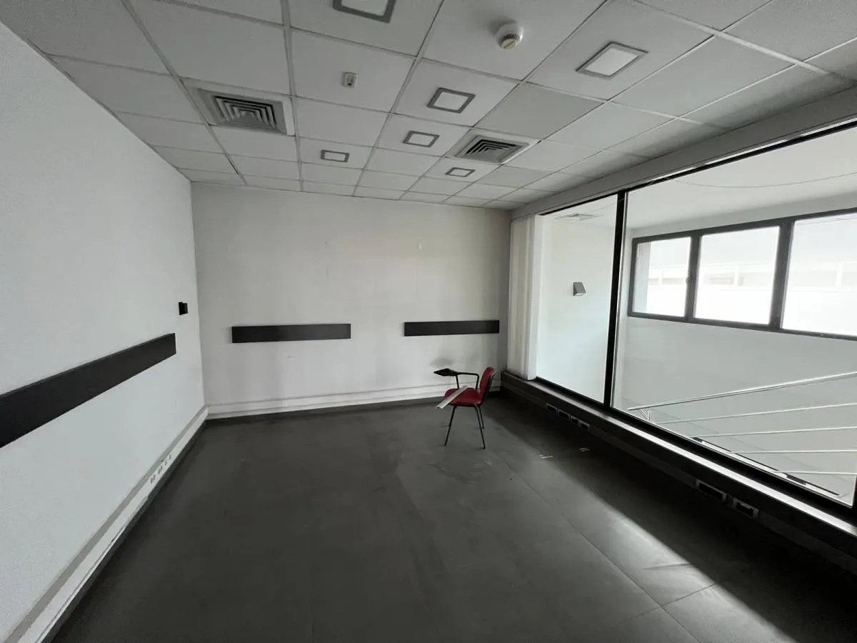 Rent, office space, 300m², Zemun Sve Podlokacije, Beograd