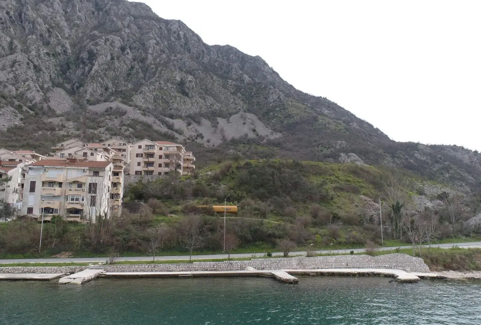Prodaja, plac, 2180m², Kotor, Crna Gora
