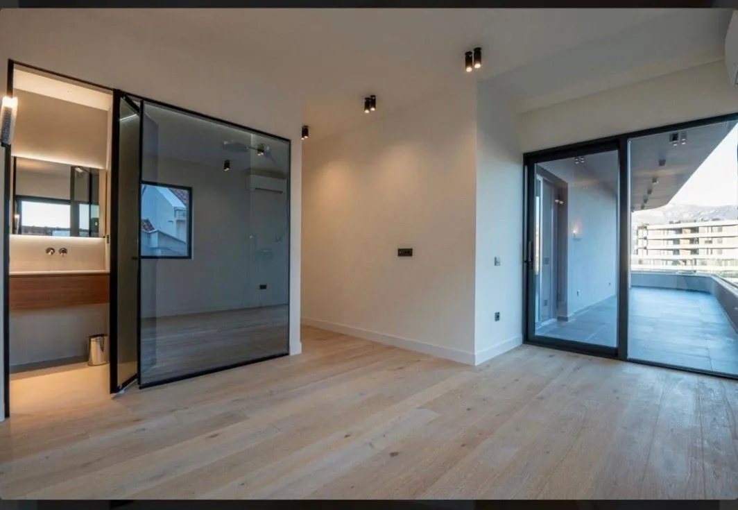 Sale, three bedroom apartment, 149m², Gospoština, Budva