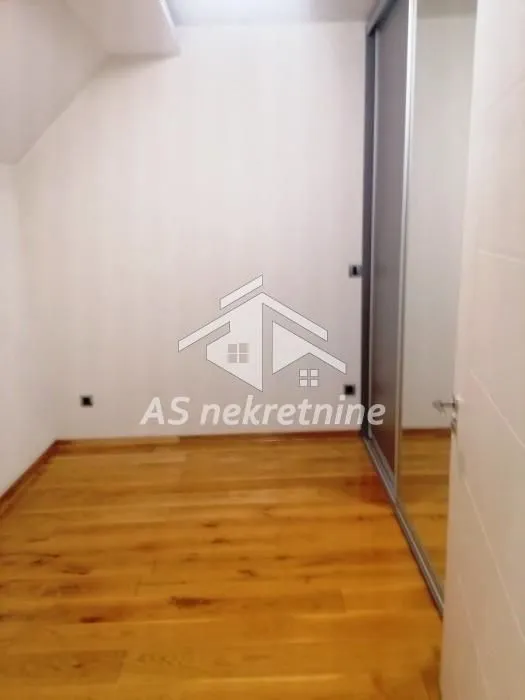 Izdavanje, trosoban stan, 62m², Lekino Brdo, Voždovac Sve Podlokacije