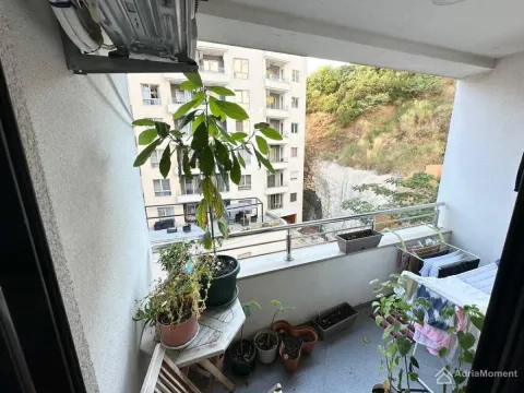 Sale, one bedroom apartment, 42m², Bečići, Budva - image 4