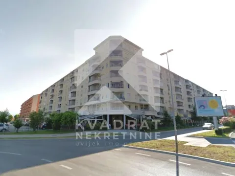 Izdavanje, poslovni prostor, 80m², Stari Aerodrom, Podgorica - image 4