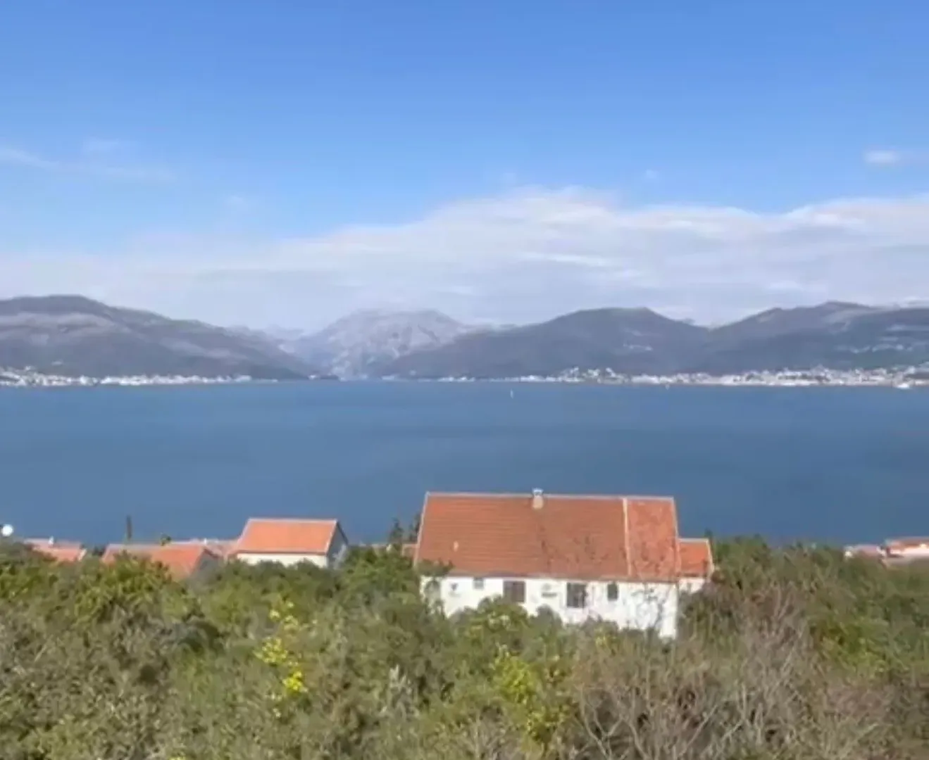 Prodaja, plac, 350m², Krašići, Tivat