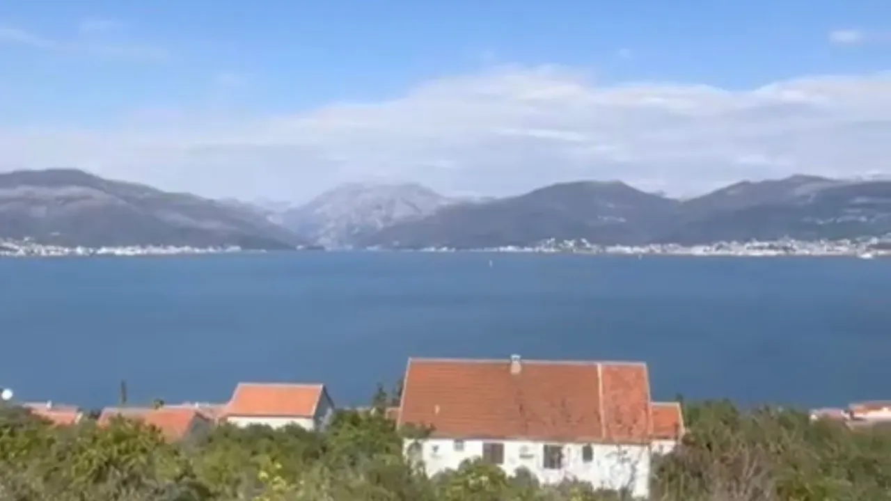 Sale, land lot, 350m², Krašići, Tivat