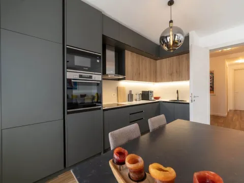 Rent, two bedroom apartment, 69m², Donja Lastva, Tivat - image 4