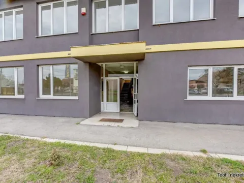 Sale, office space, 1200m², Bečej, Novi Sad - image 17