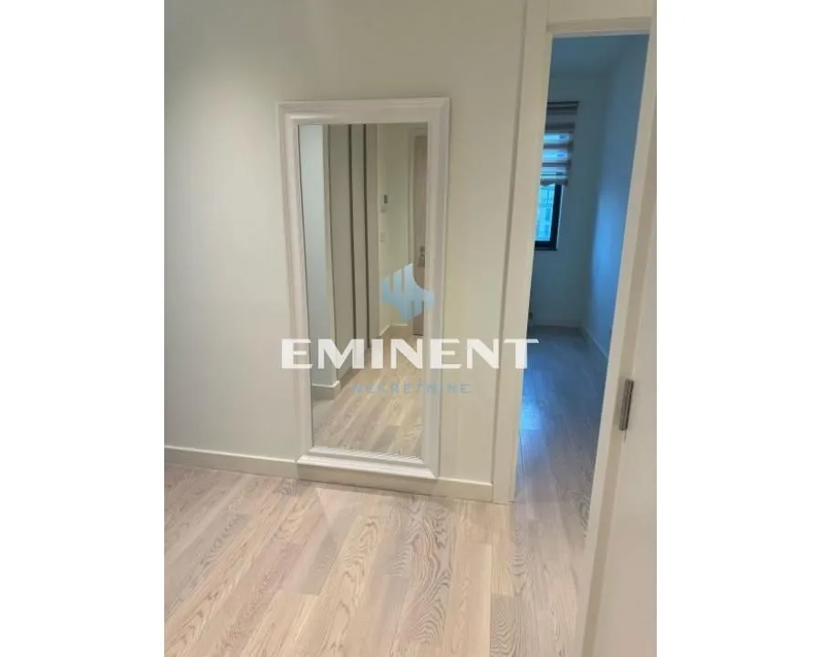 Rent, four bedroom apartment, 110m², Savski Venac, Beograd