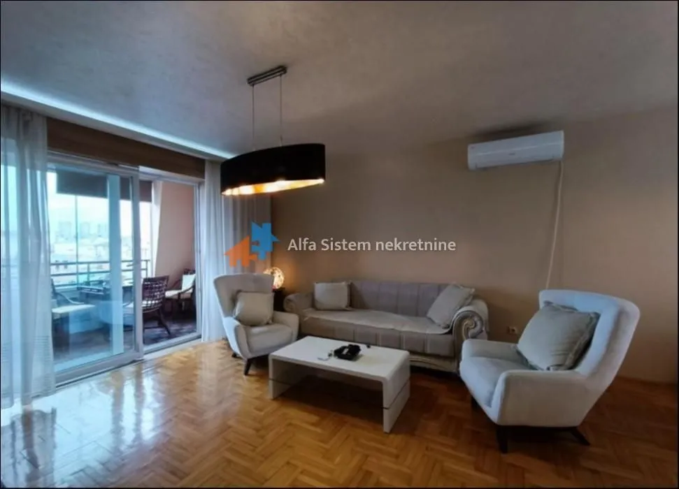 Rent, four bedroom apartment, 100m², Denkova Basta, Zvezdara Sve Podlokacije