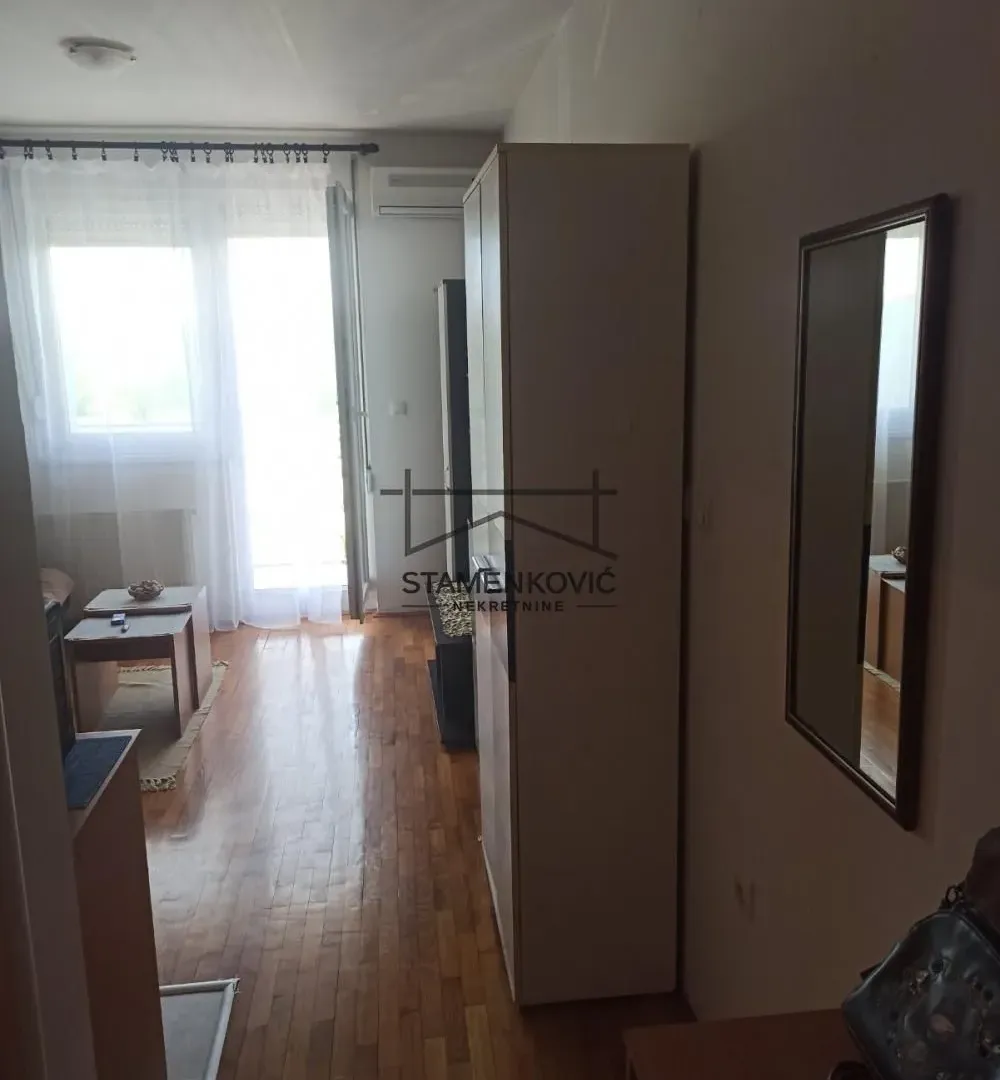 Prodaja, stan, 25m², Detelinara, Novi Sad Sve Podlokacije