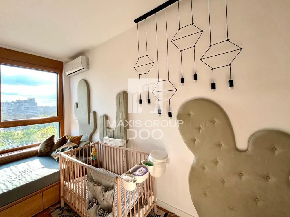 Prodaja, trosoban stan, 86m², Savski Venac, Beograd