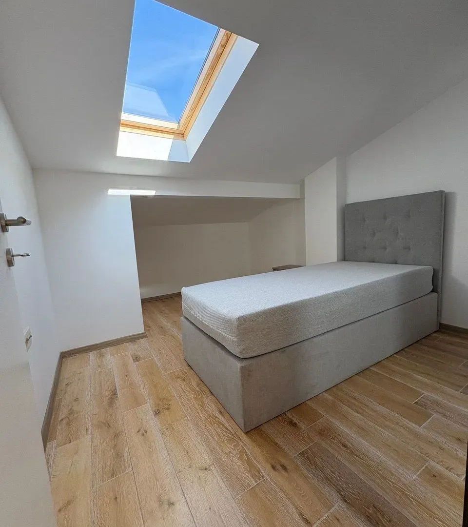 Sale, three bedroom apartment, 171m², Petrovac, Budva