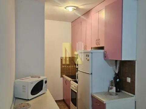 Rent, one bedroom apartment, 40m², Centar, Novi Sad - image 10