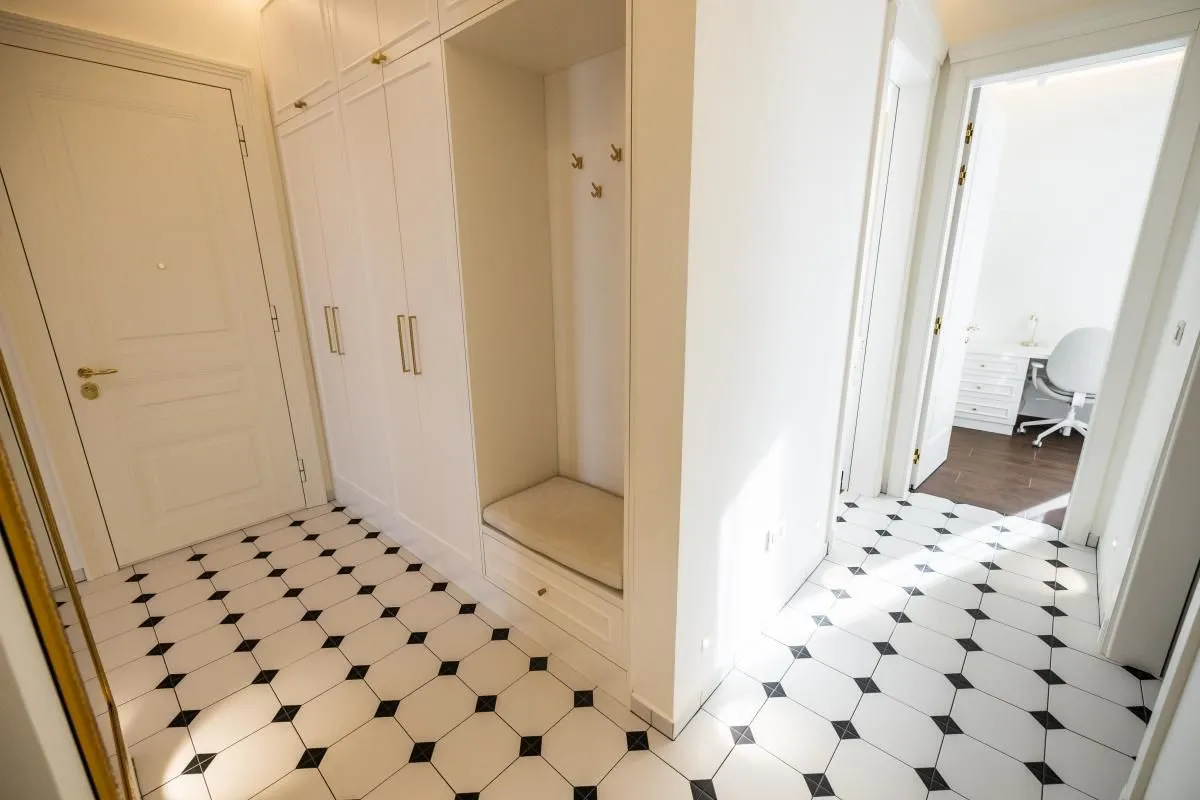 Izdavanje, stan, 131m², Sremska Kamenica, Petrovaradin