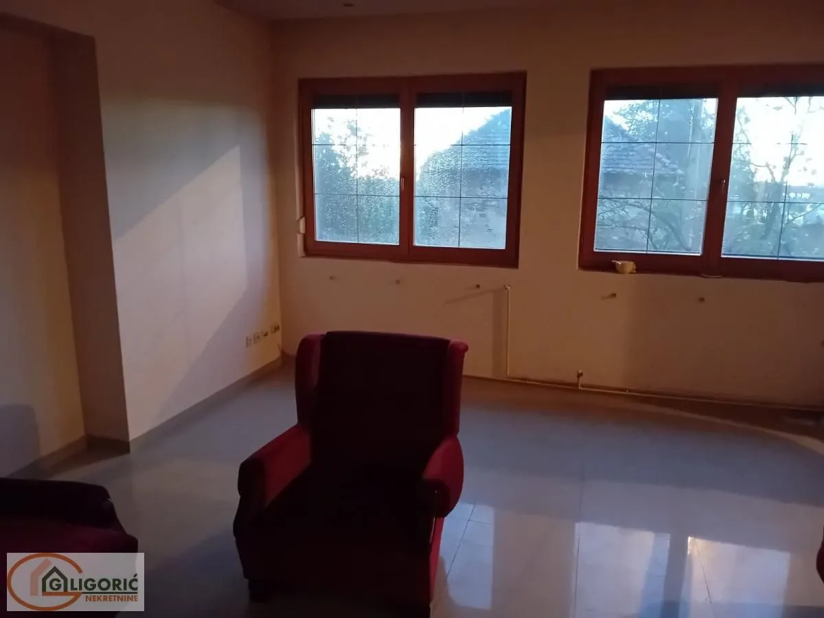 Sale, house, 74m², Čukarica, Beograd