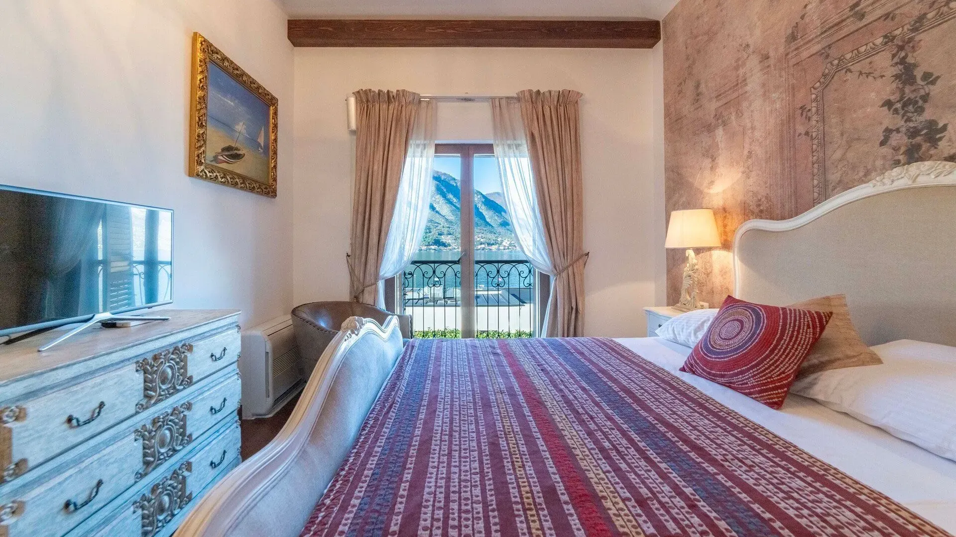 Sale, house, 193m², Dobrota, Kotor